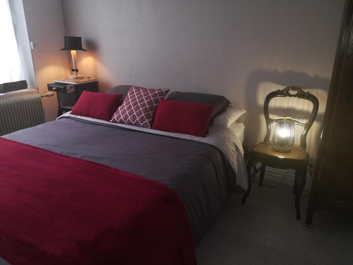ロミイ・シュル・セーヌ Le Coq En Pate Bed & Breakfast エクステリア 写真